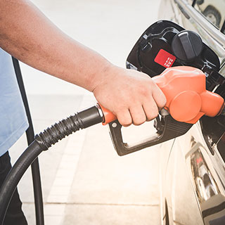 How Falling Gas Prices Fuel The Consumer Jpmorgan Chase Institute